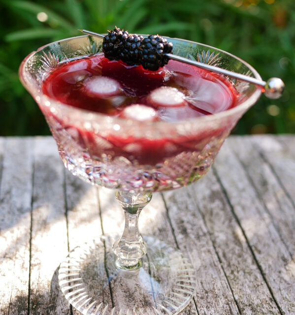 Fresh Bramble cocktail